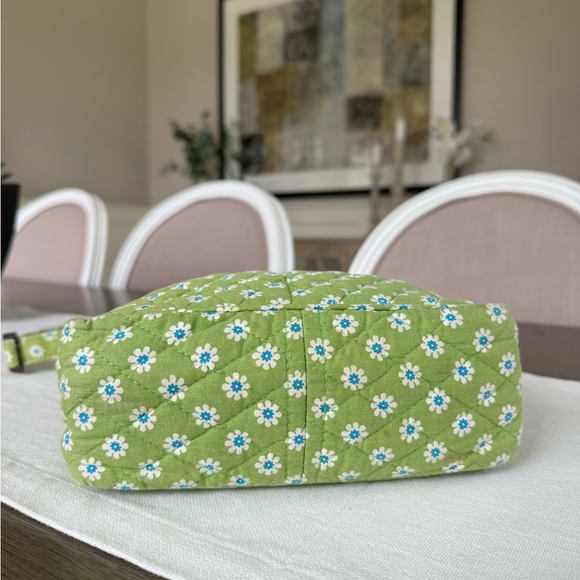 Vera Bradley Quilted Green Apple Floral Paisley Shoulder Bag Green White Blue - Picture 6 of 11